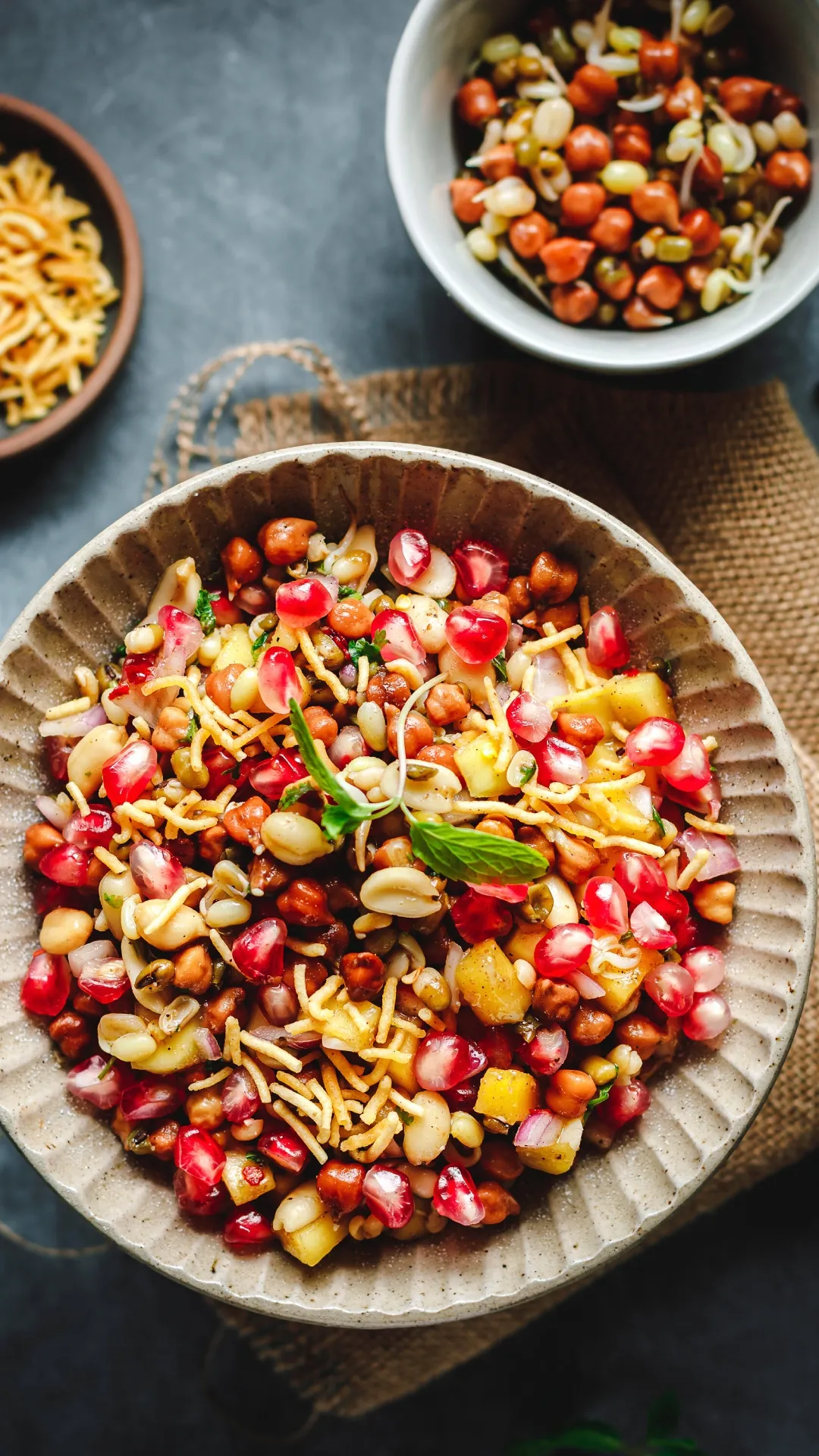 5 easy steps to make high-protein Sprouts Chaat