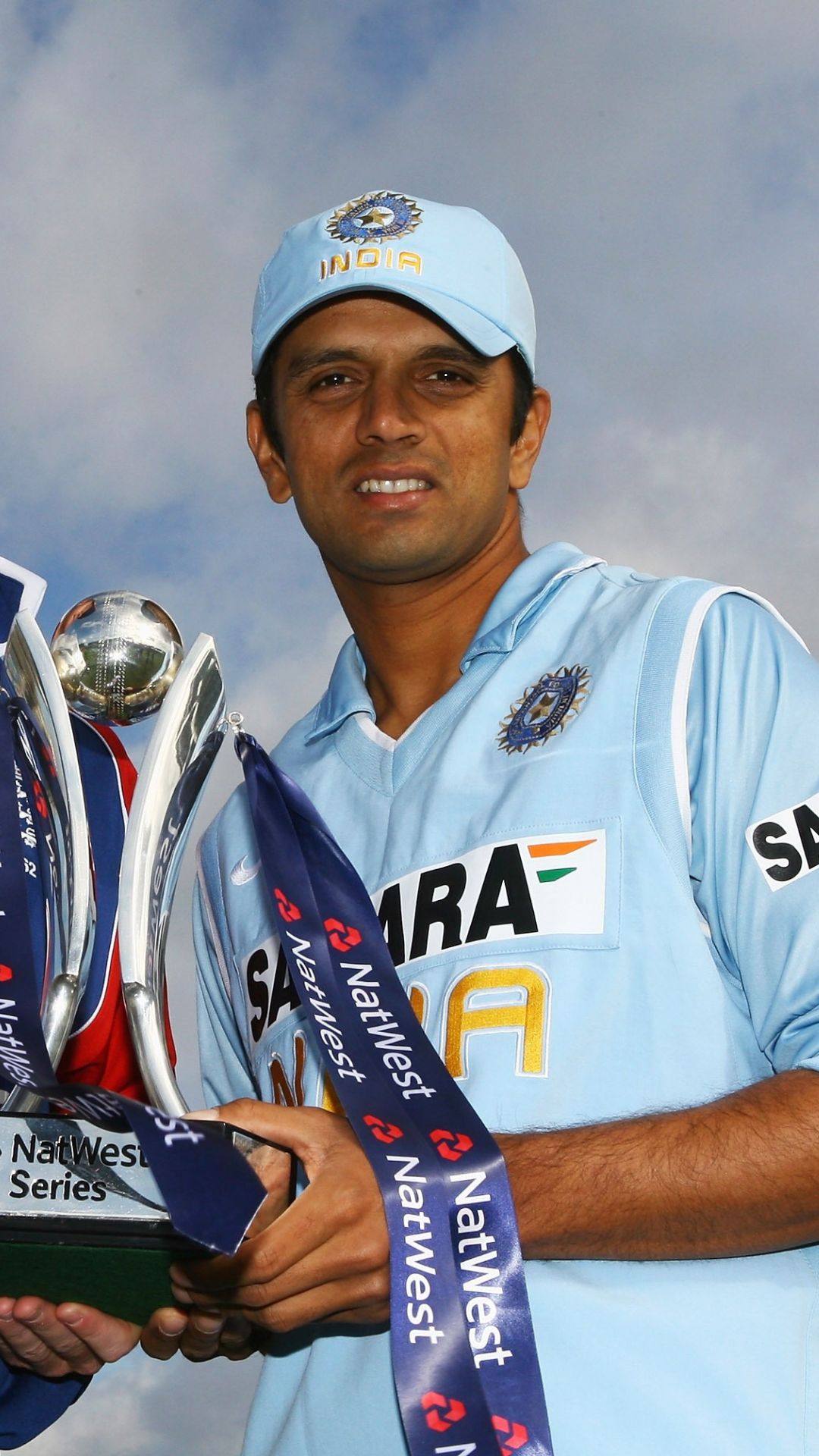 Most consecutive innings without a duck in ODIs; Dravid stays on top after 20 years