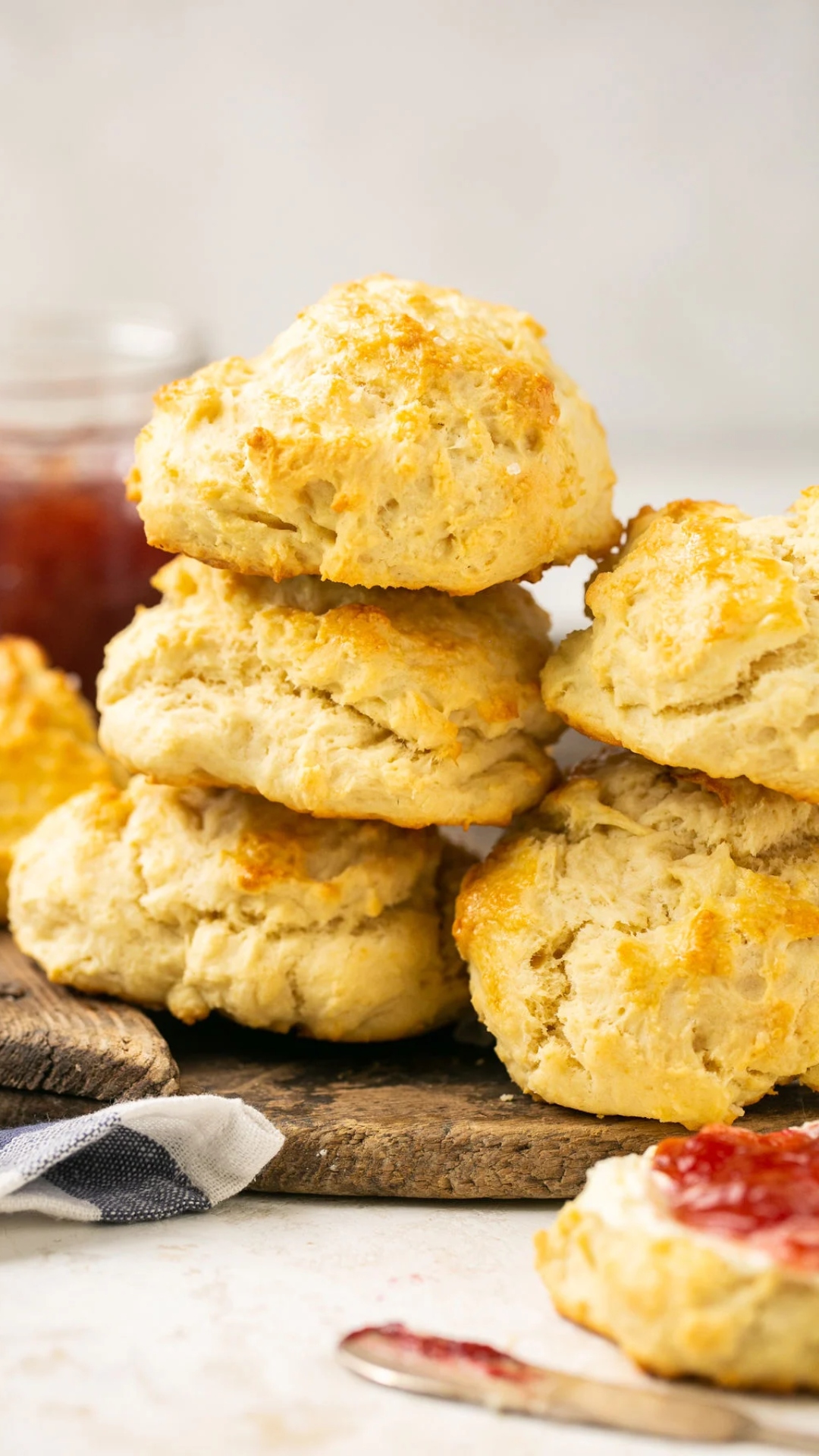 5 easy steps to make gluten-free Biscuits at home