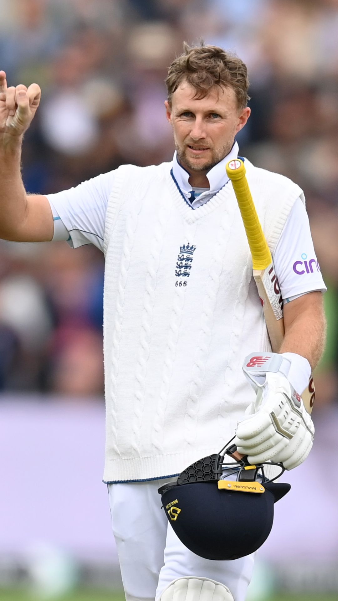 Fastest to 20000 international runs; Joe Root beats Ponting, Dravid