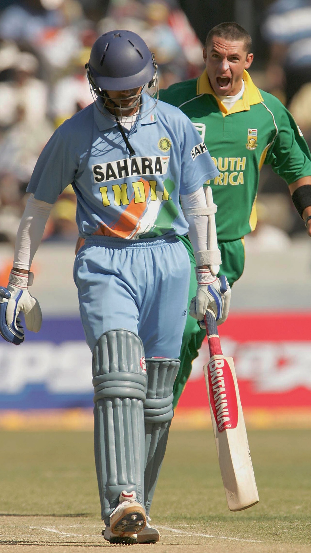 8 Players with the most consecutive ODI innings without a duck