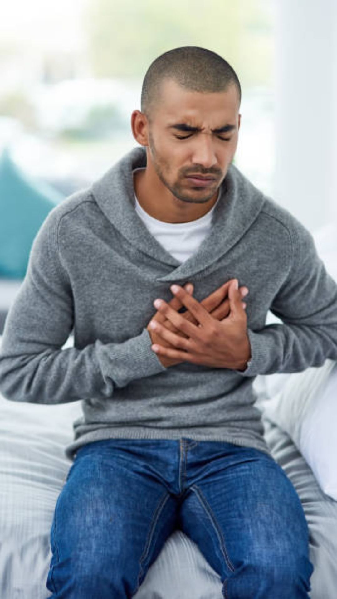 5 silent symptoms of heart attack you should know