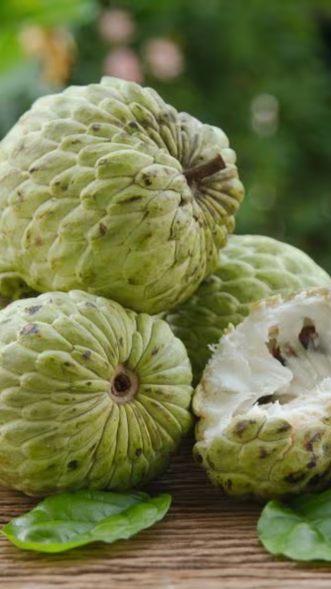 Which vitamins are found in Custard Apple? Know benefits