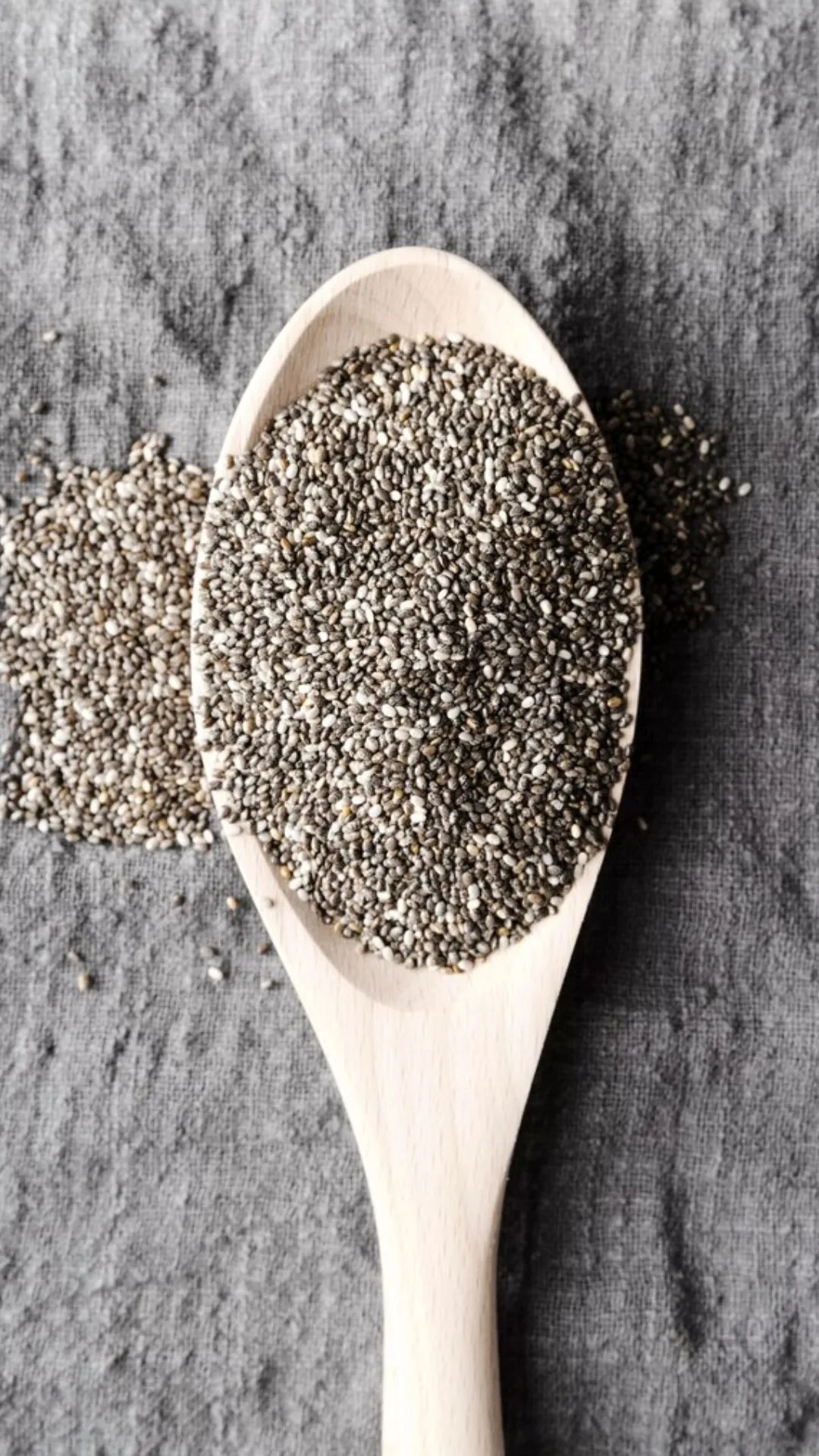 5 reasons why you shouldn't eat chia seeds without soaking