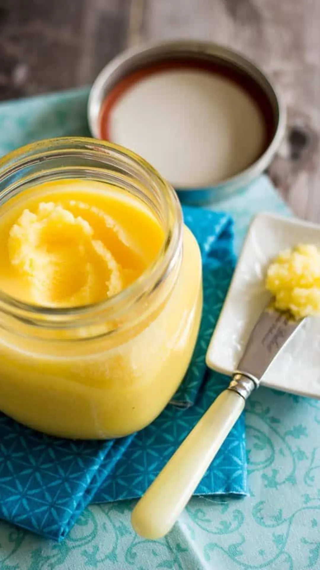 5 easy steps to make Ghee with leftover malai at home