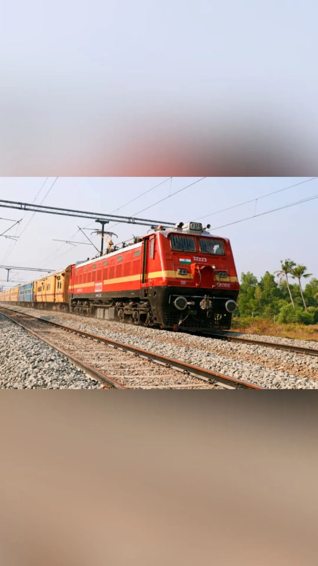 Which city has 3 railway zonal headquarters in India?