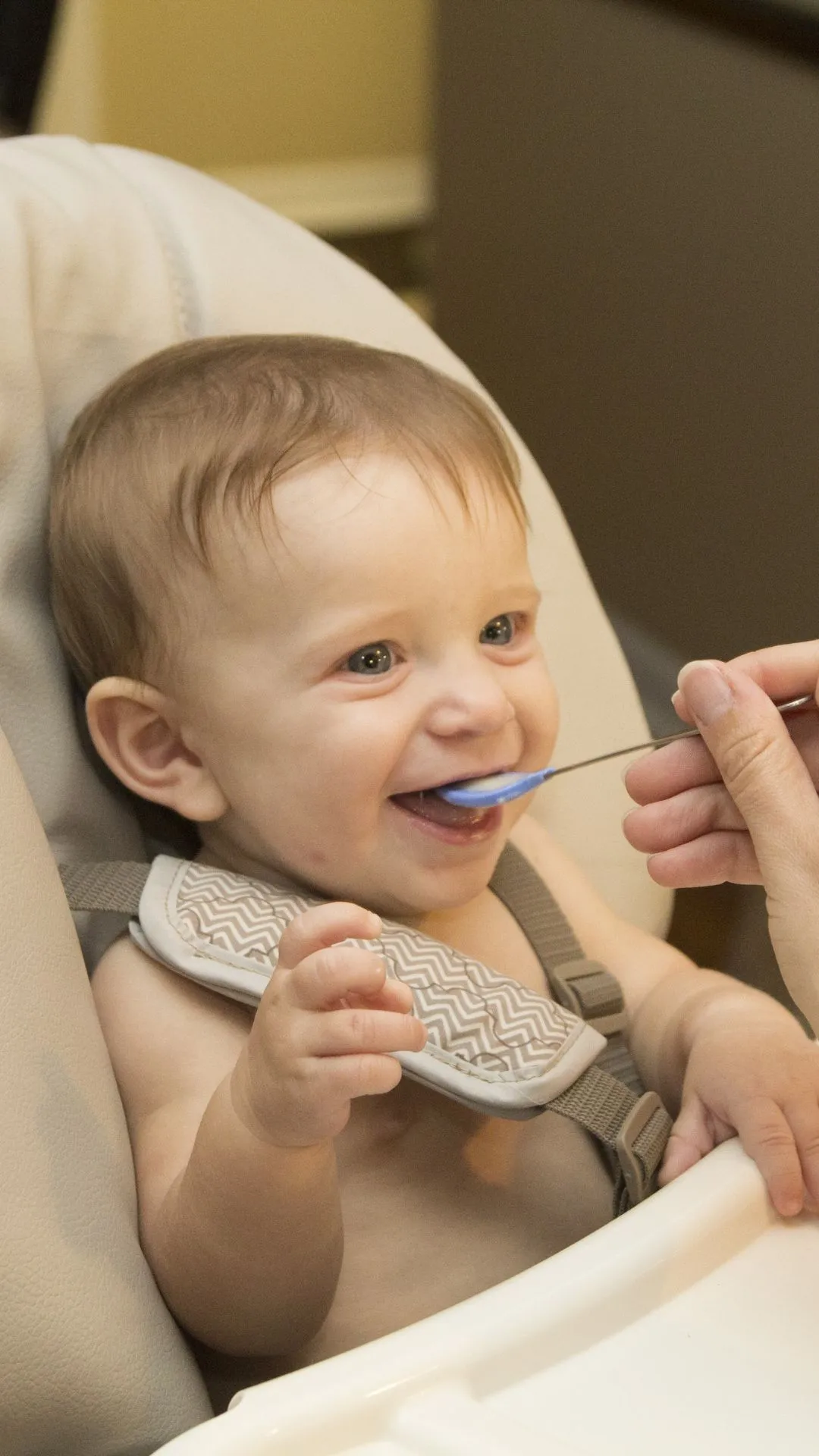 5 foods that you should avoid giving to babies, young children