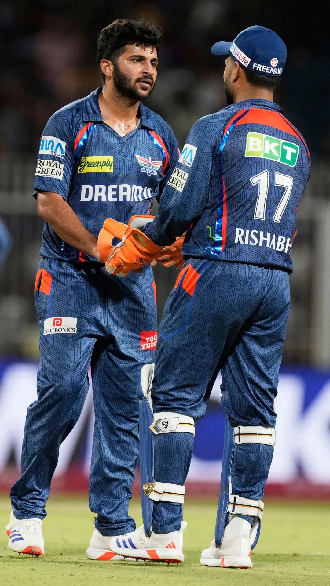 6 Bowlers to pick most wickets in 1st over in IPL 2025