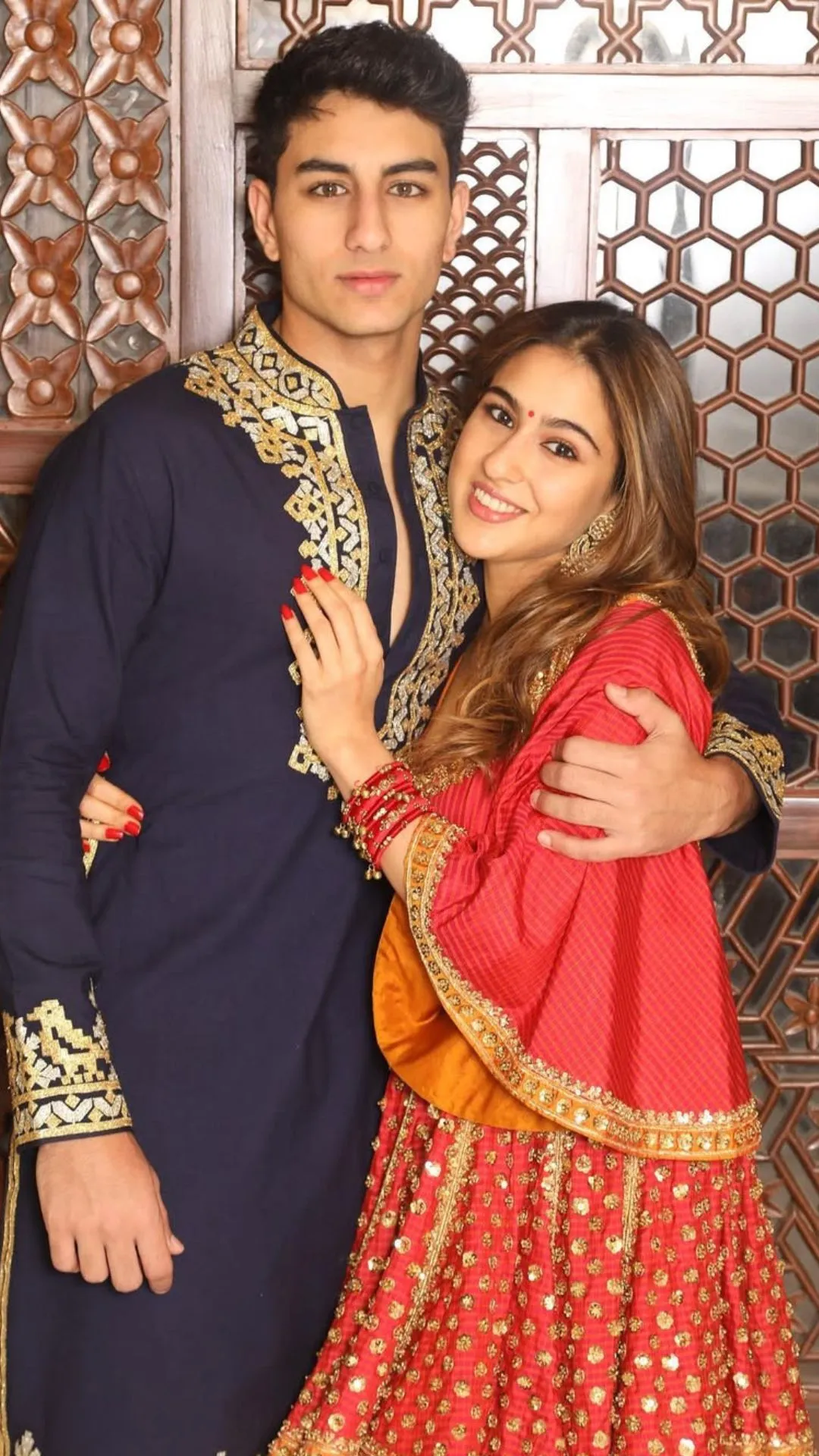 Rakhi outfit ideas ft Sara Ali Khan