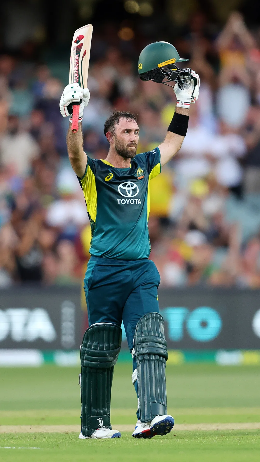 Most sixes by players in successful run chases in T20Is (full member nations)