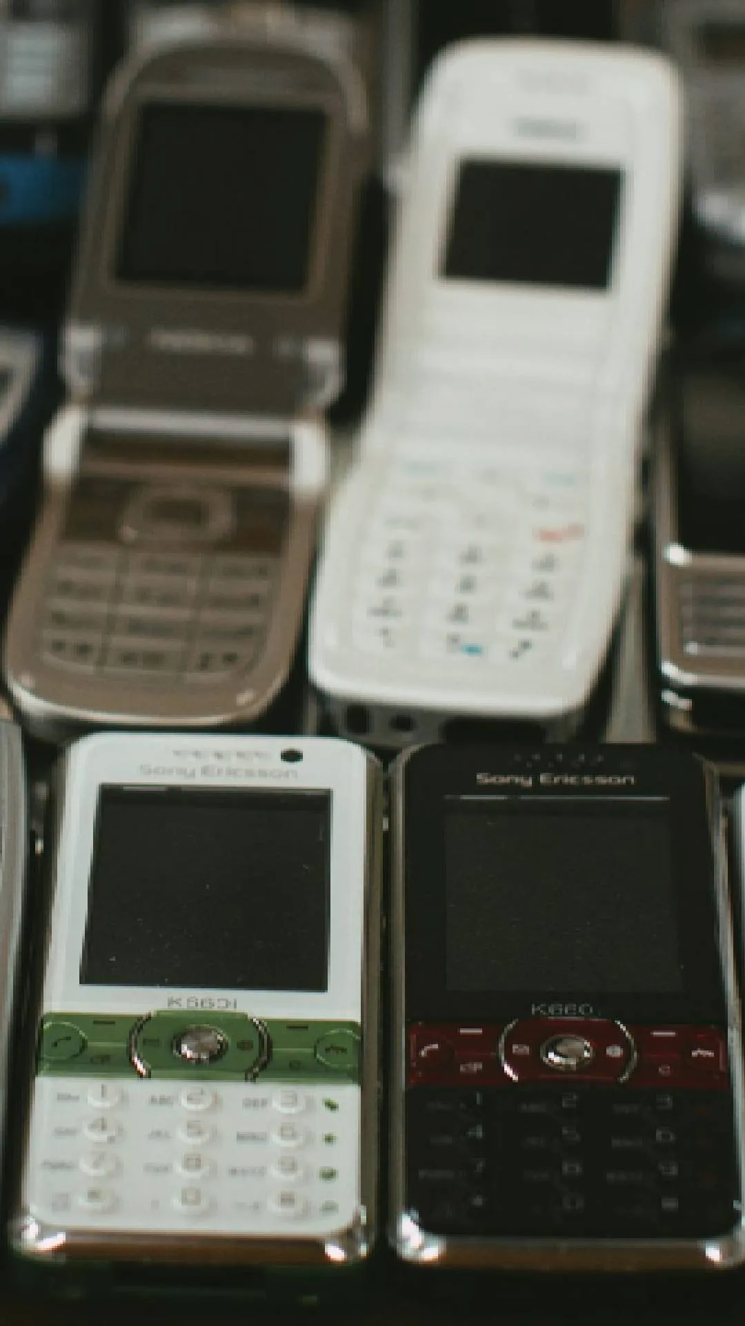 Remember this? The first dual SIM phone that revolutionised India