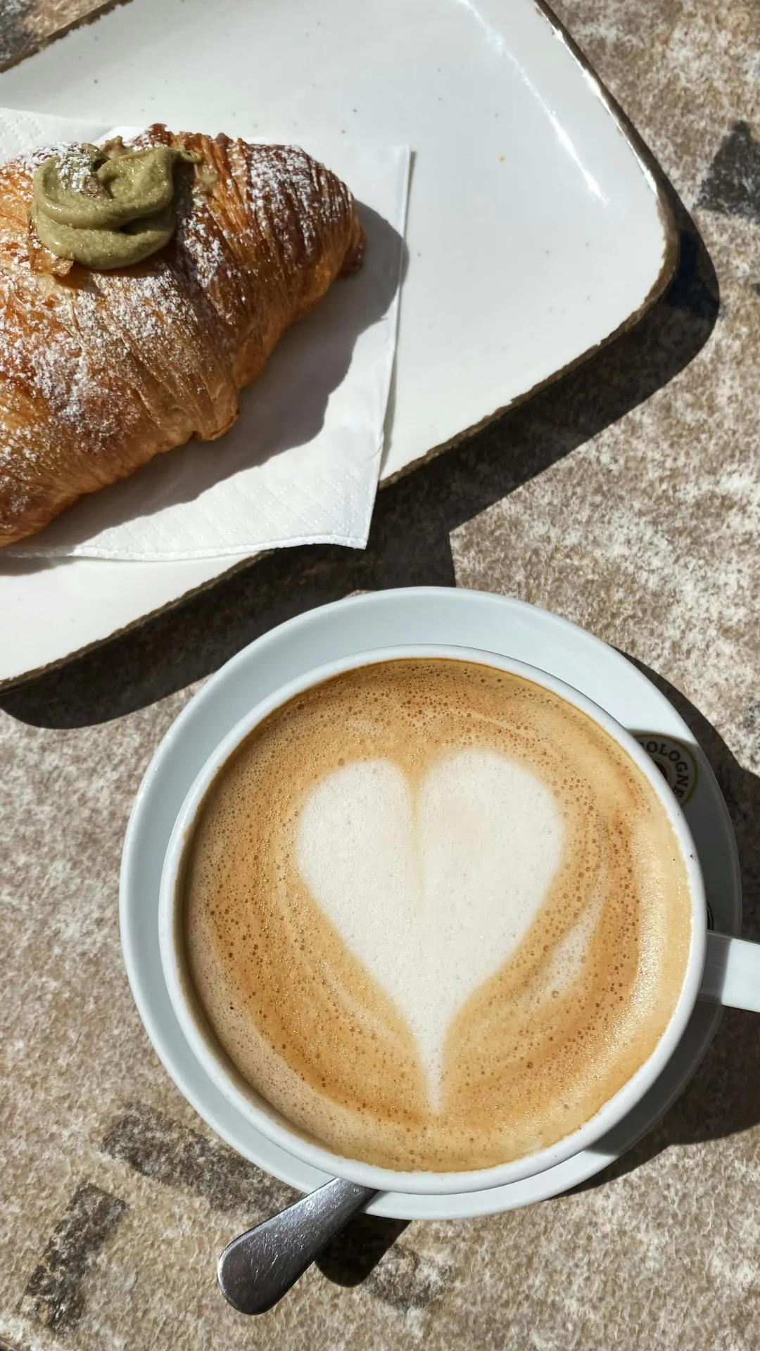 Coffee isn’t just for cake and cookies, pair it with bold, surprising foods and watch the flavours explode. Here are the best coffee + food pairings you probably haven’t tried yet!