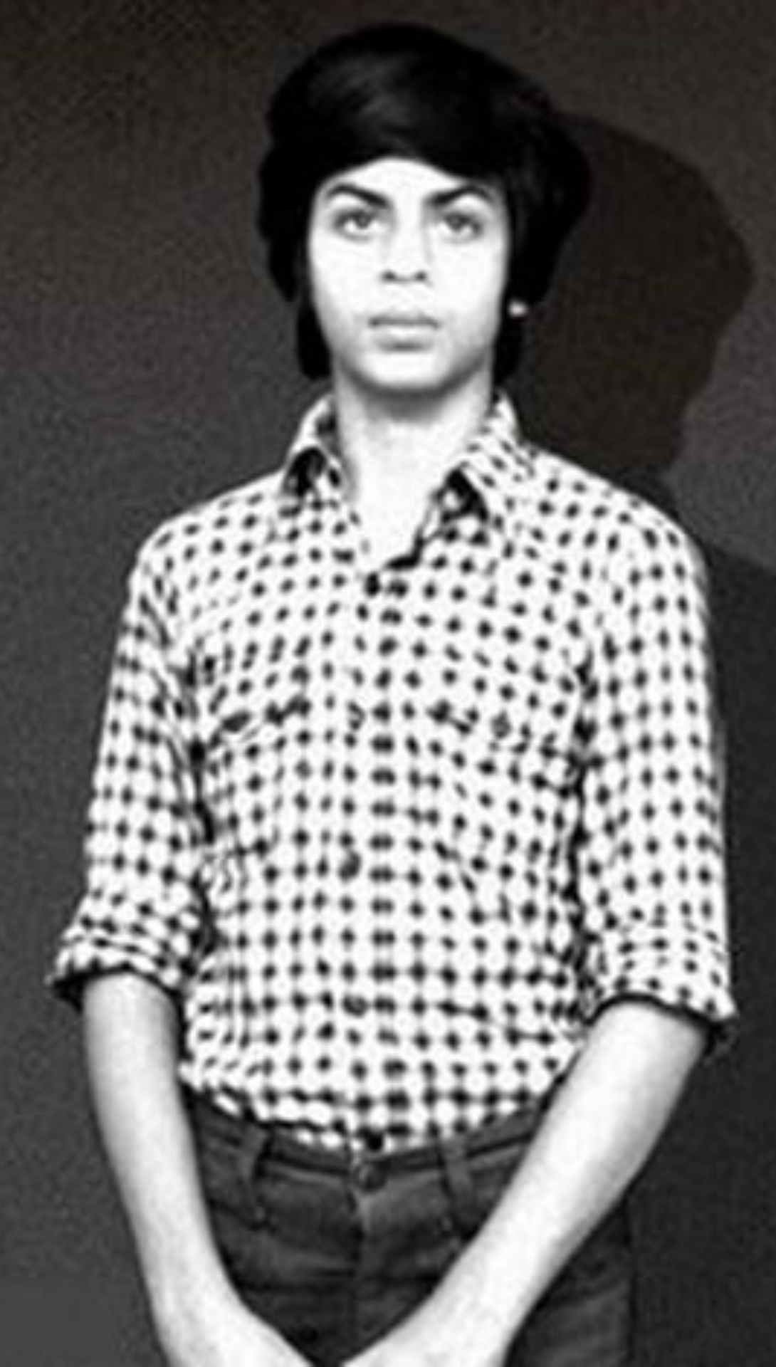 Shah Rukh Khan's rare photos from childhood & early Bollywood days