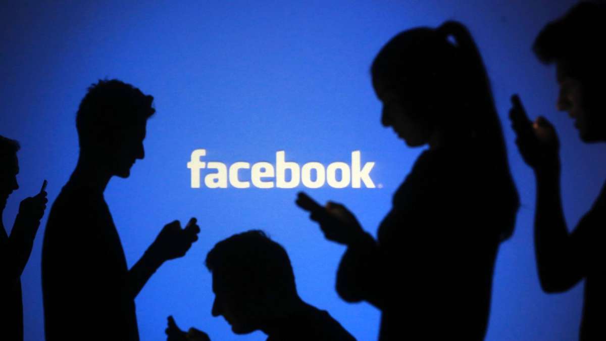 Facebook unveils new research lab, hires ex-Google executive