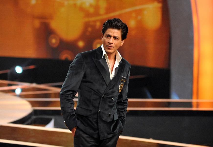 Star Gold teams up with SRK fans to set a unique Guinness World Record