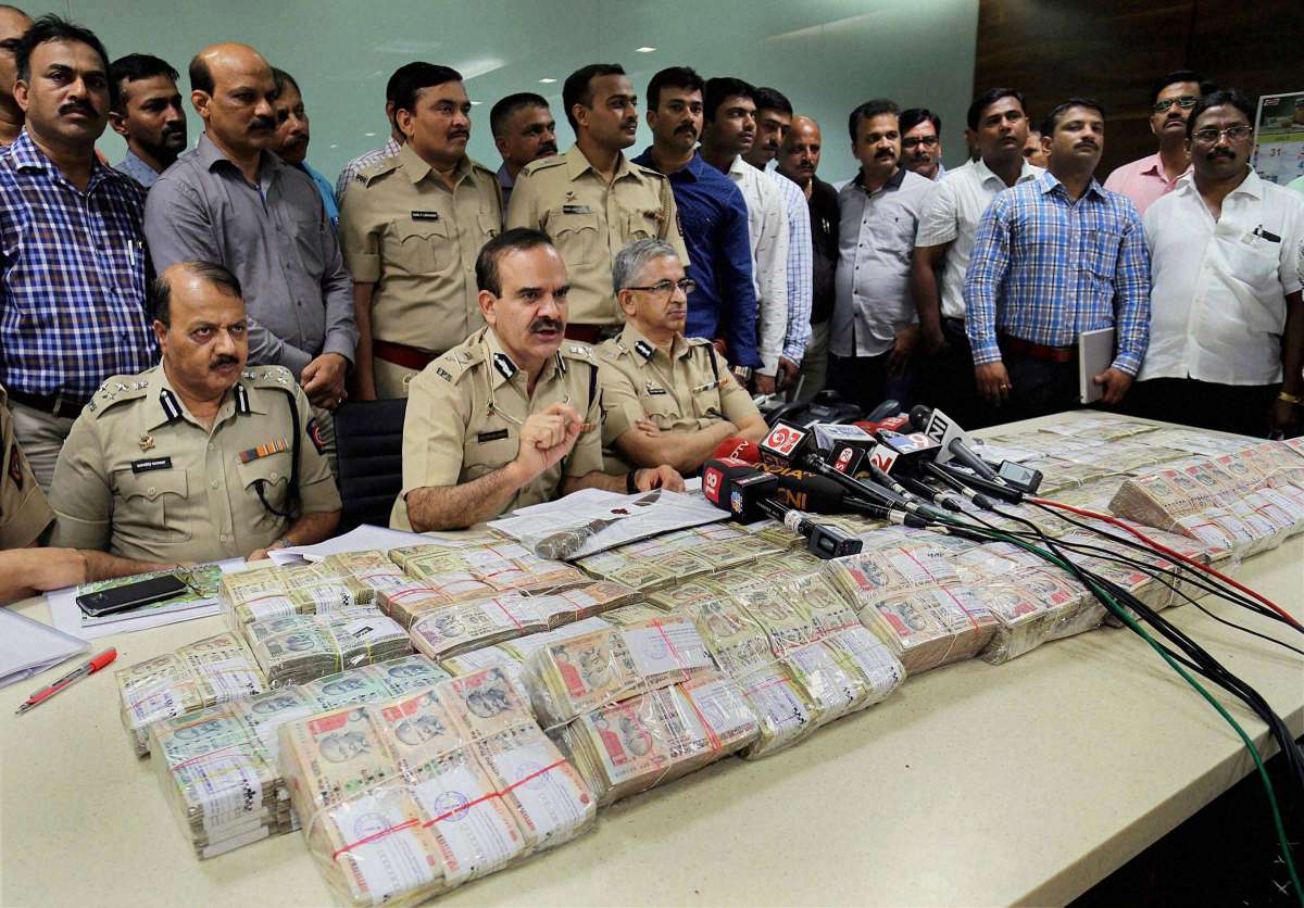 Thane Police Crack Rs 9.16 Cr Dacoity Case, Recover Rs 3.12 Cr | India ...