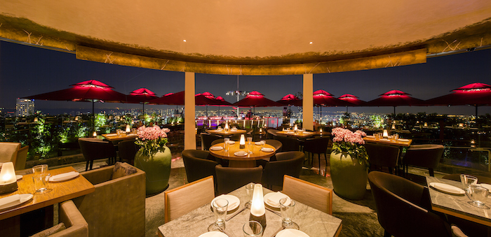 It’s All Bling: World's Most Expensive Dining Experience In Singapore ...