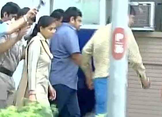 Aap Sex Scandal 3 Day Police Custody For Sandeep Kumar Aide Detained