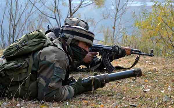 Old-School Indian Army 10 Para (SF) commando armed with IWI Micro