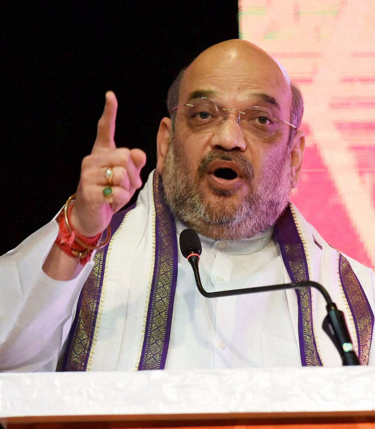 Amit Shah Attacks Congress, SP Over Dynastic Politics | National News ...