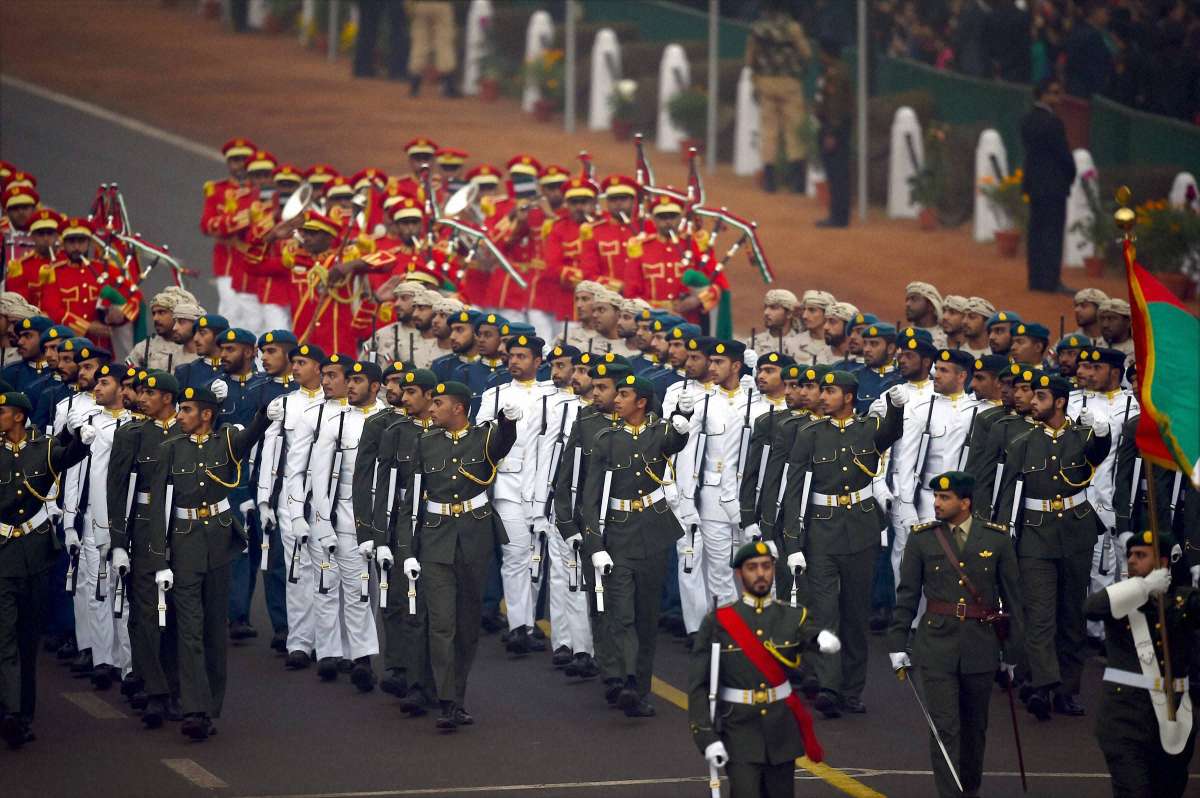 Republic Day: UAE contingent leads parade at Rajpath with Abu Dhabi ...