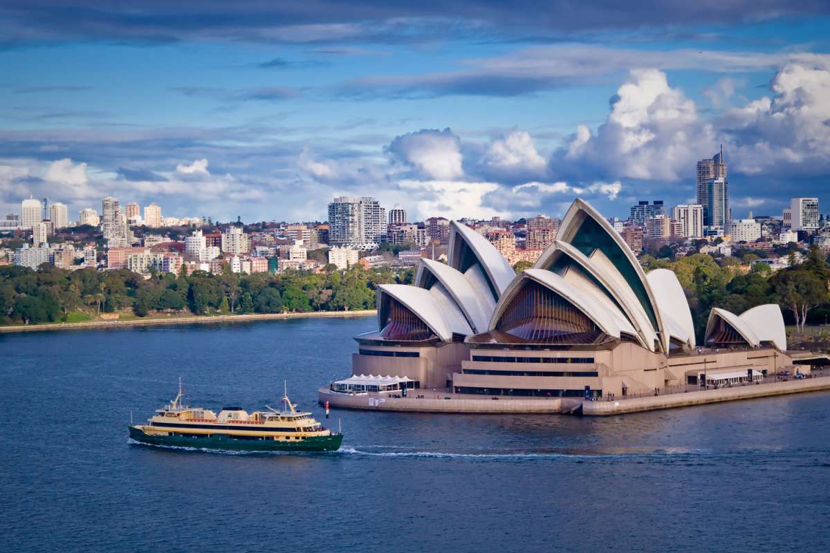 This is why rich people prefer Australia over USA and UK – India TV
