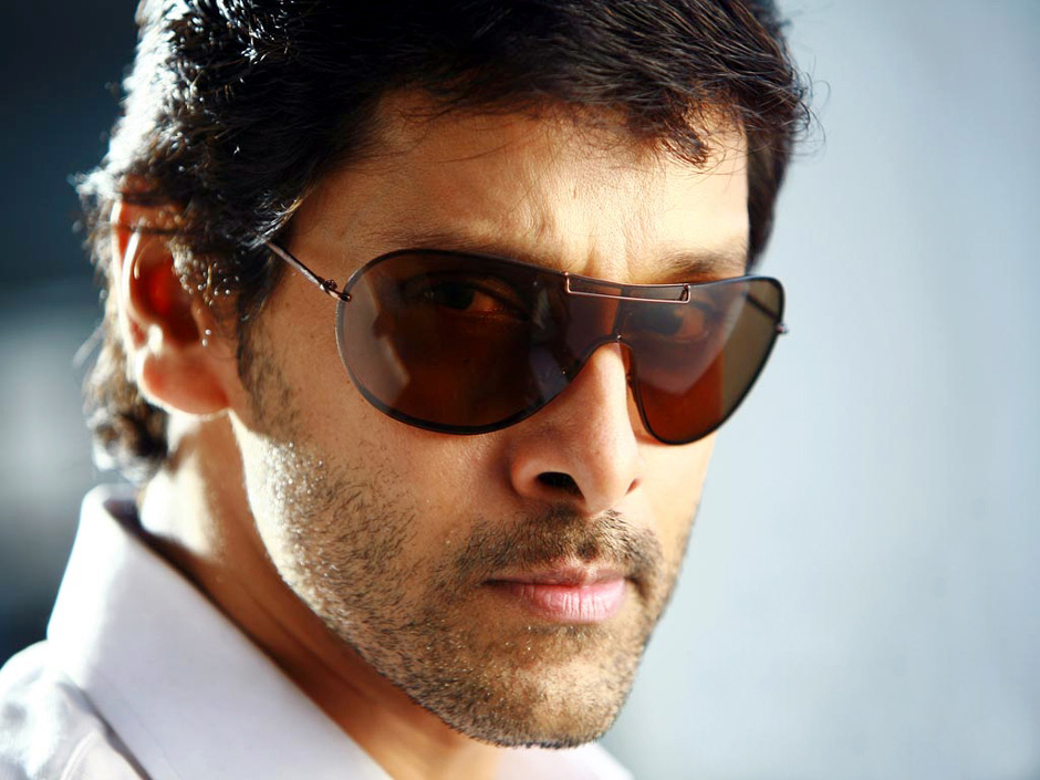 Tamil Nadu Elections Fans go berserk after spotting actor Chiyaan Vikram  with Remo hairstyle from
