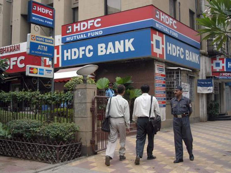 Hdfc Follows Sbis Lead Cuts Base Lending Rate By 25 Bps To 9 Pc India Tv 8958