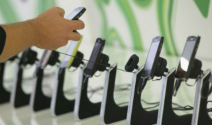 One charge can keep this Rs 1,490 feature phone running for 50 days 