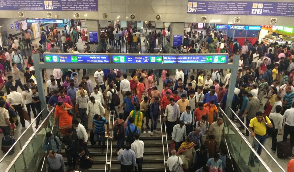 Shocking! Porn clip plays on LED screen at Rajiv Chowk station
