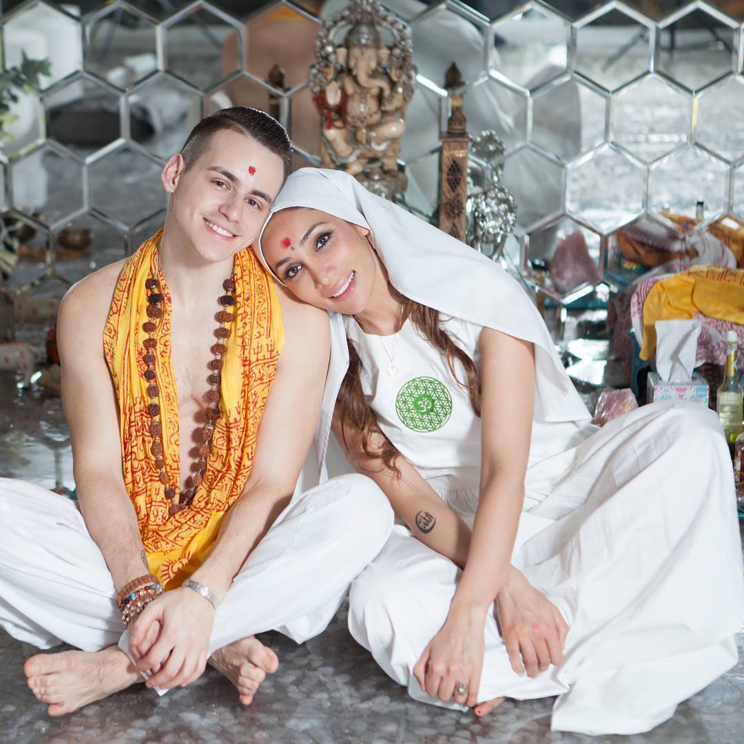 Sofia Hayat gets married at Temple of Awakening, makes shocking remarks on  God (in pics) – India TV