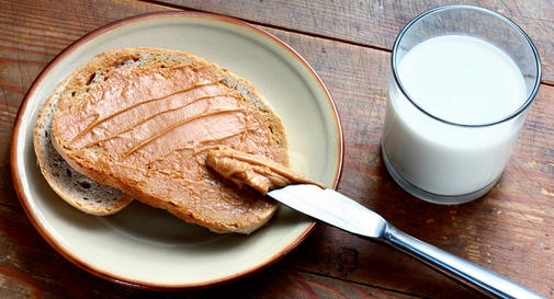 Why kids should eat peanuts, eggs and cow milk products in their early life