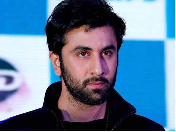 ranbir kapoor beard: Ranbir Kapoor regrets wearing prosthetic beard in  'Shamshera'; says he was gutted by 'Jagga Jasoos' BO failure - The Economic  Times