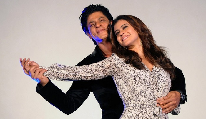 VIDEO: Throwback to when Kajol saved Shah Rukh Khan from falling to his  death during Dilwale shooting | Bollywood News â€“ India TV