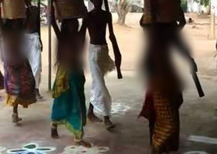 Topless Minor Girls With Jewellery Adorning Necks In Madurai Temple Collector Forms Panel To 