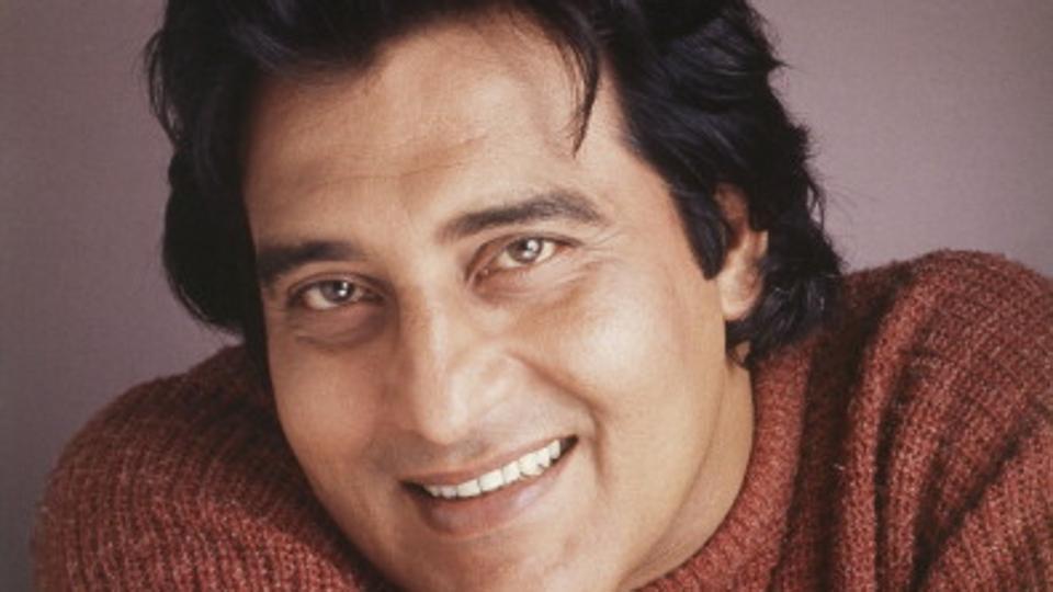 Happy birthday Vinod Khanna 5 films of the legendary actor that cinema