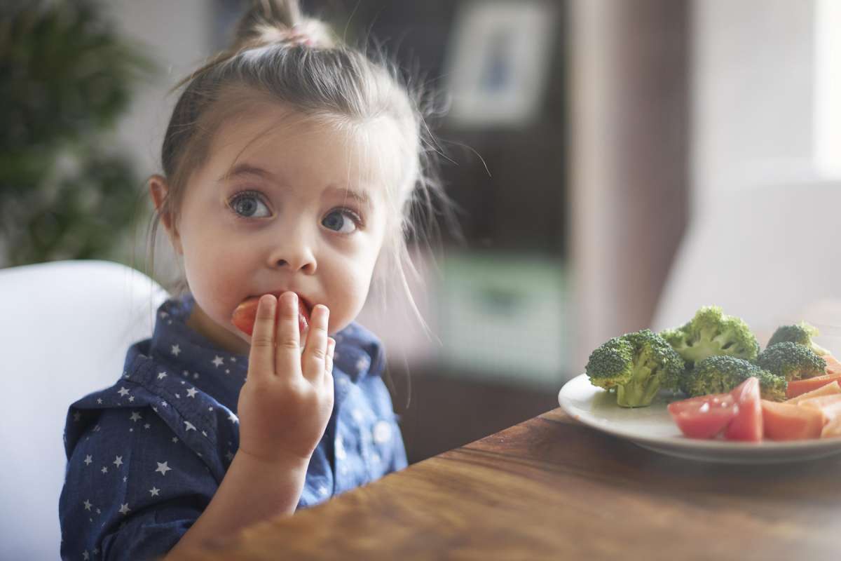 Not only health, but a balanced diet may also boost kids’ self-esteem 