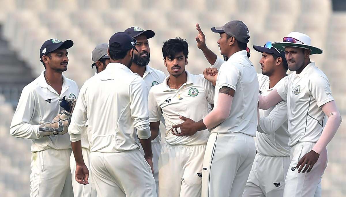 Vidarbha Soars to Maiden Ranji Trophy Final, Clinching Revenge Against Karnataka