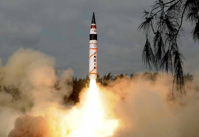 India Tests Nuclear-Capable Surface-to-Surface Ballistic Missile Agni-5