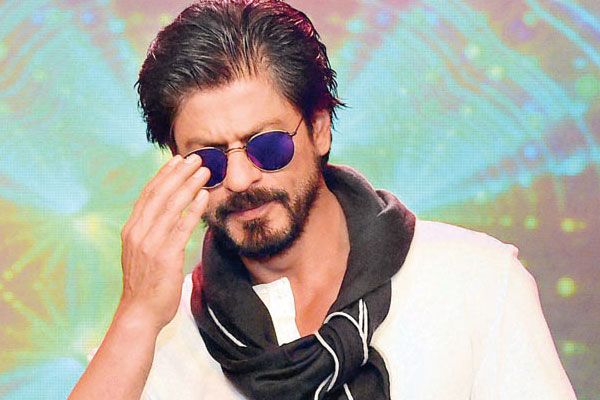 SRK hits 13 million followers on Twitter