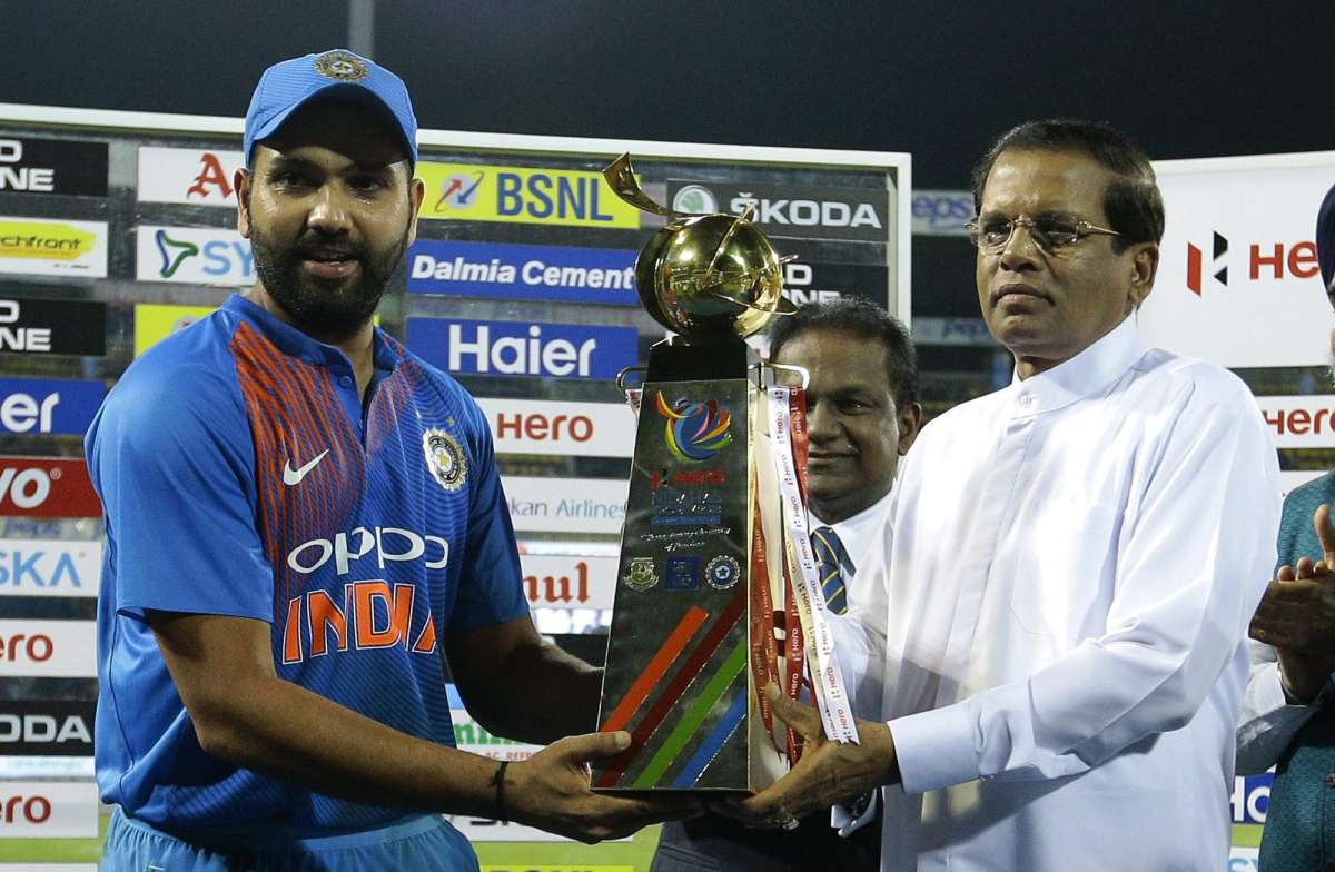 Rohit Sharma Reveals Why He Held Dinesh Karthik Back In Nidahas Trophy ...