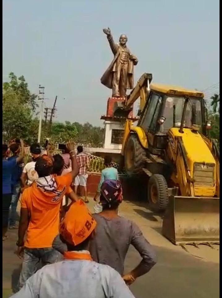 Lenin's statue pulling down third-rate type of violence: CPI – India TV