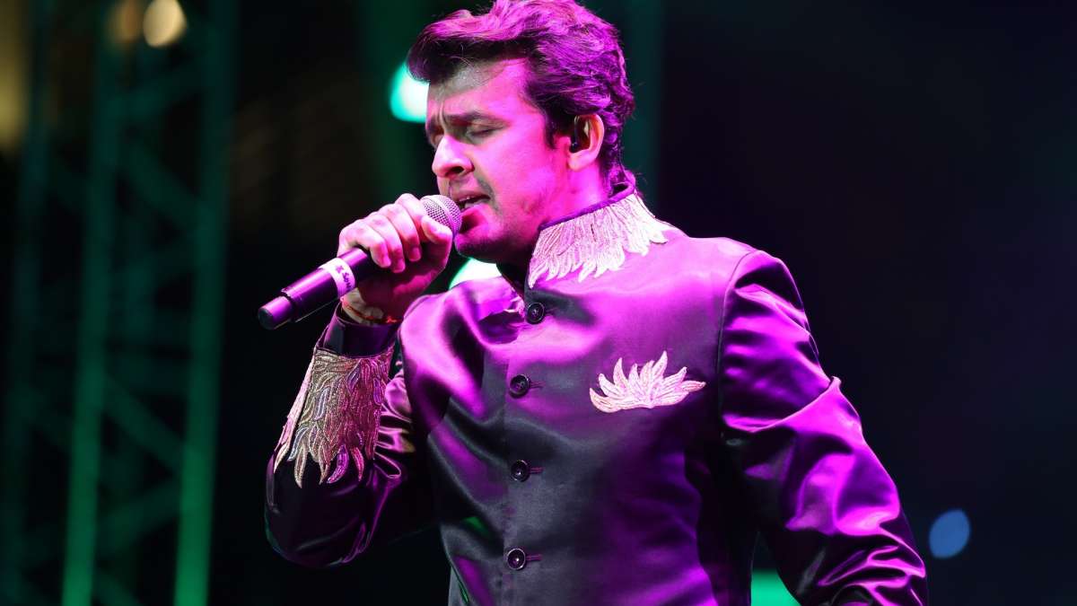 Sonu Nigam to set the stage on fire at Dubai's Global Village | Bollywood  News – India TV