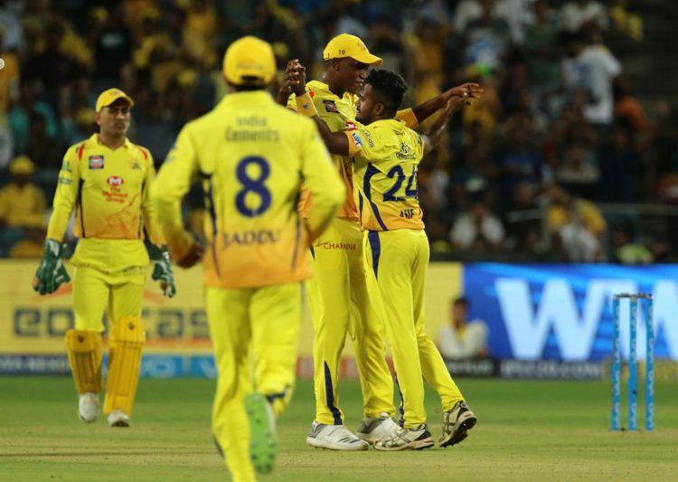 IPL 2018, Match 30 Chennai Super Kings edge Delhi Daredevils to top