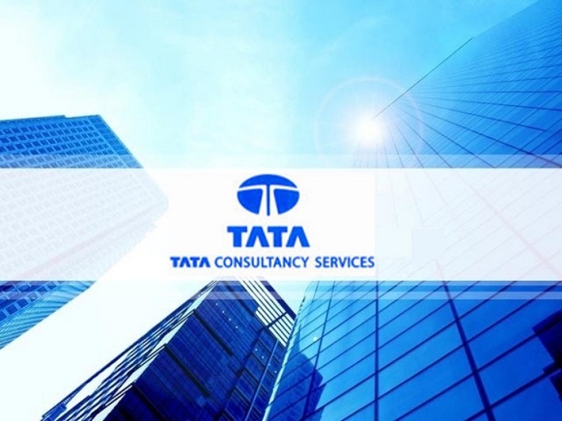 TCS announces Q4 net profit up 4.4% at Rs 6,904 crore; declares 1:1 bonus
