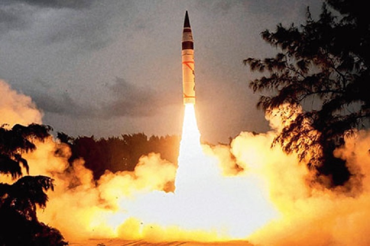 India successfully test-fires Agni-5 nuclear-capable ballistic missile ...