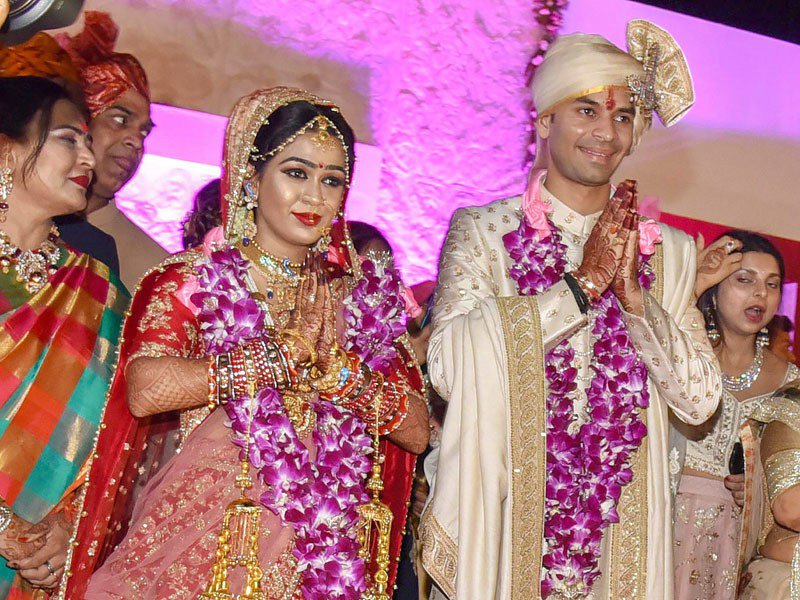 Lalu Yadav's son Tej Pratap ties the knot with Aishwarya Rai, Nitish ...