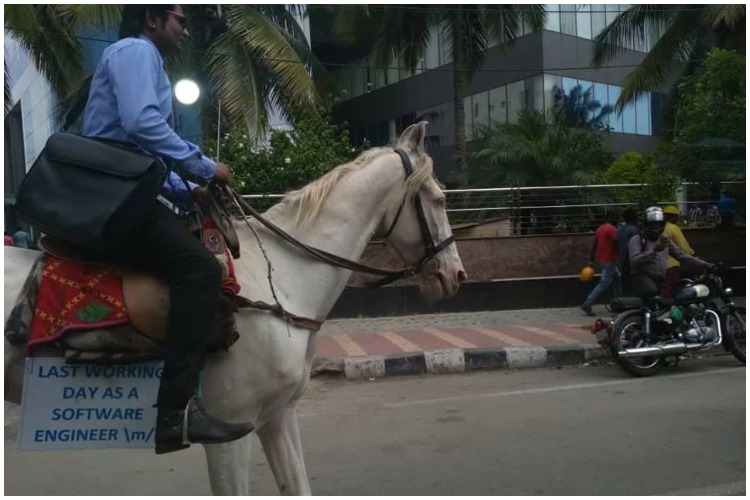 Guy from Bengaluru riding a horse to work is ruling over the Internet