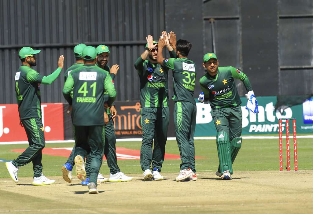 Pakistan Thrash Depleted Zimbabwe By 74 Runs In T20 Tri-nation Series ...