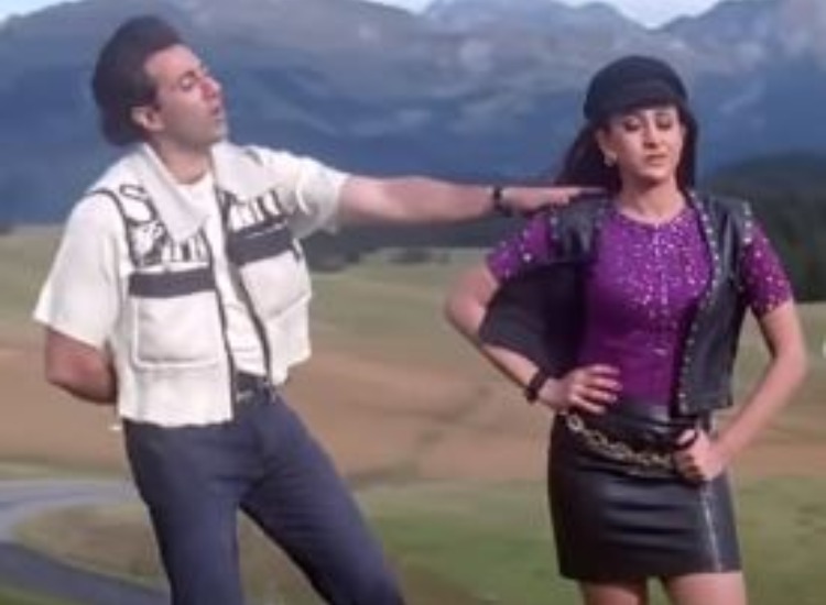 Hilarious Sunny Deol s killer dance moves on Magenta Riddim will